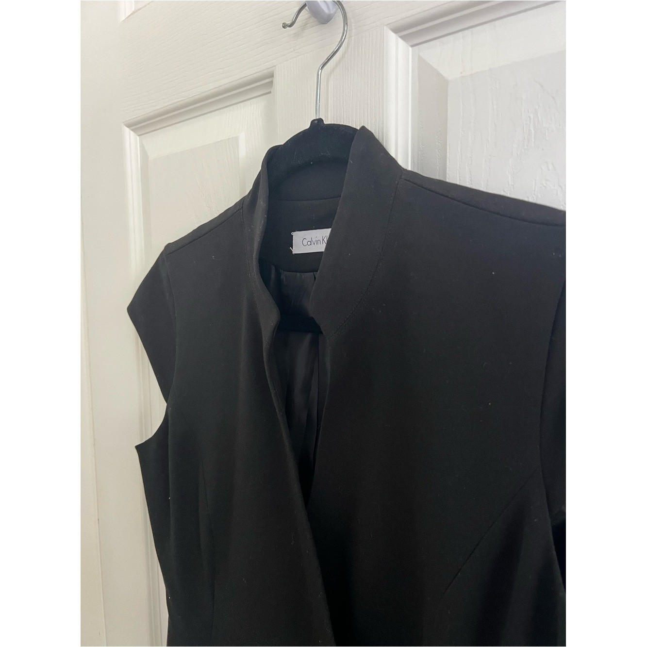 Calvin Klein Black Cap-Sleeve Wrap Midi Dress
