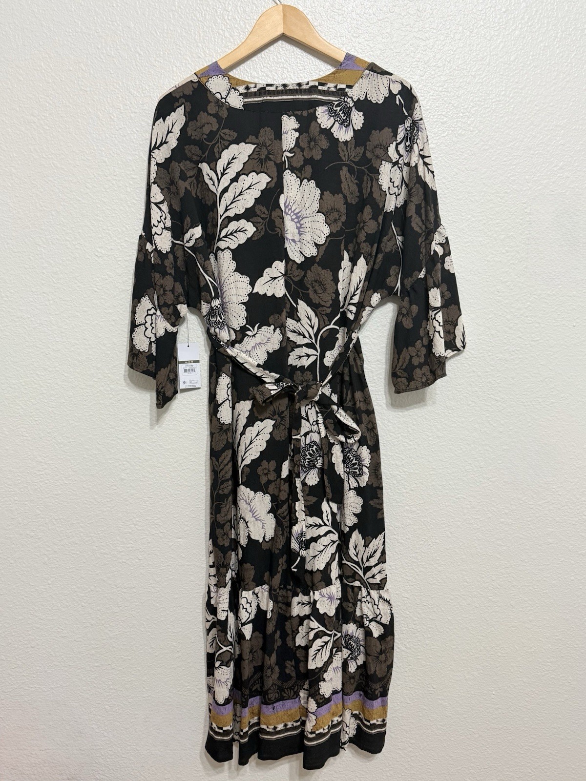 Sofia Vergara Black Floral V-Neck Tie Belted Midi Dress – Size XL (16-18)