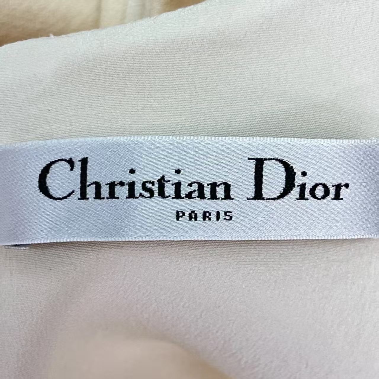 Christian Dior Off‑White Notched‑Neck 3/4 Sleeve Pleated Short Dress