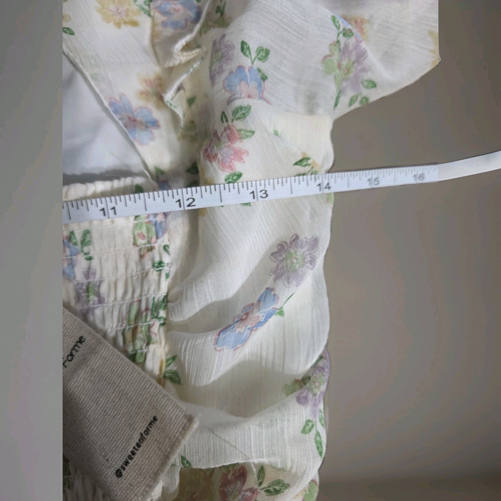 Sweet En Forme White Floral Ruched Mini Dress Smocked Cottagecore Medium NWT