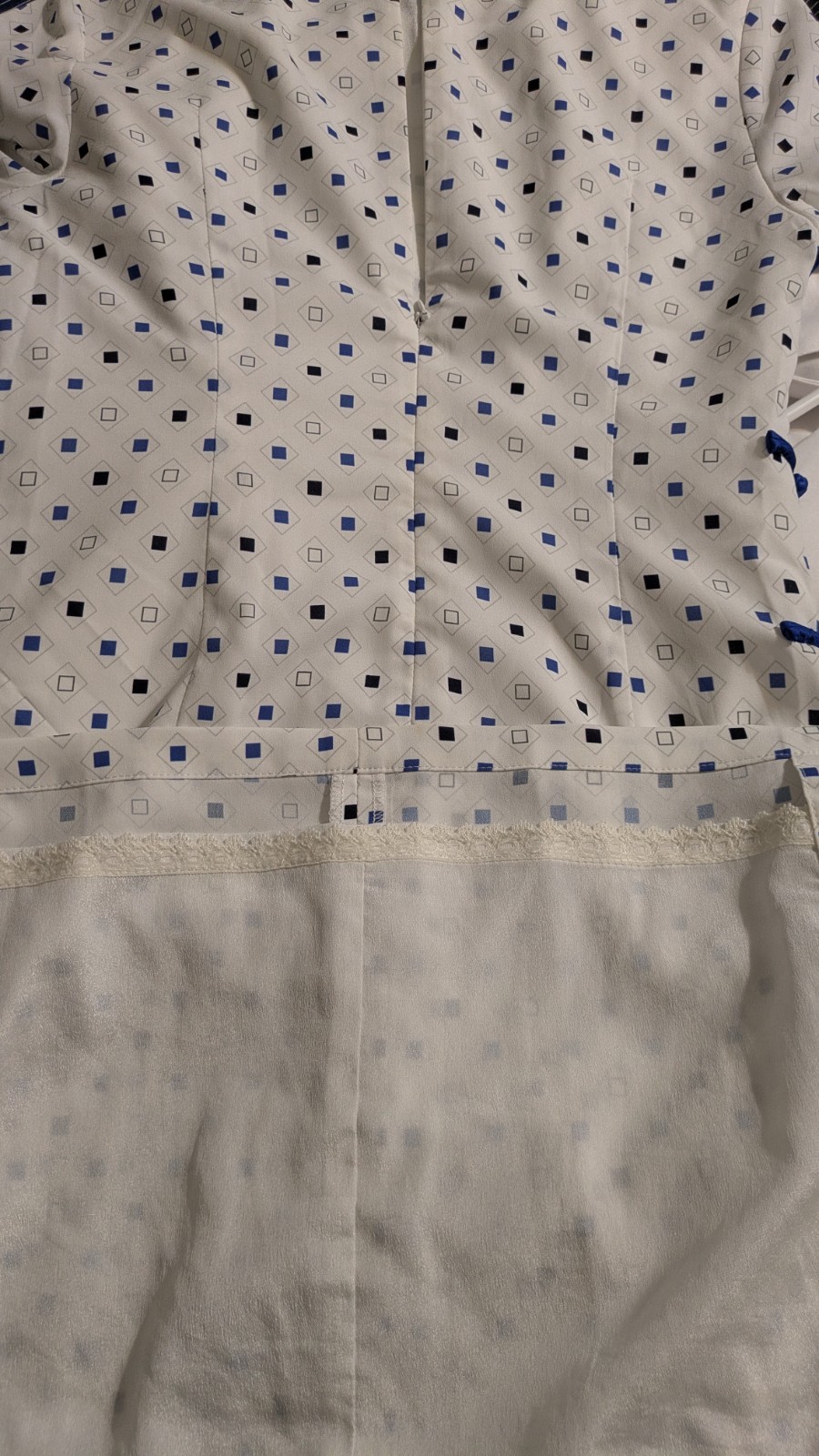​💎 Geometric Blue & White Modern Qipao / Cheongsam with Mandarin Collar Button