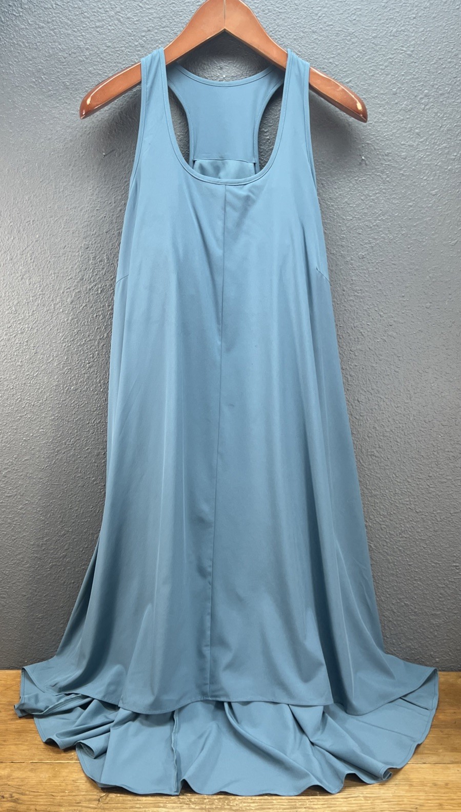 Halara Breezeful Backless Racerback Side Pocket High Low Flowy Midi Quick Dry 1X