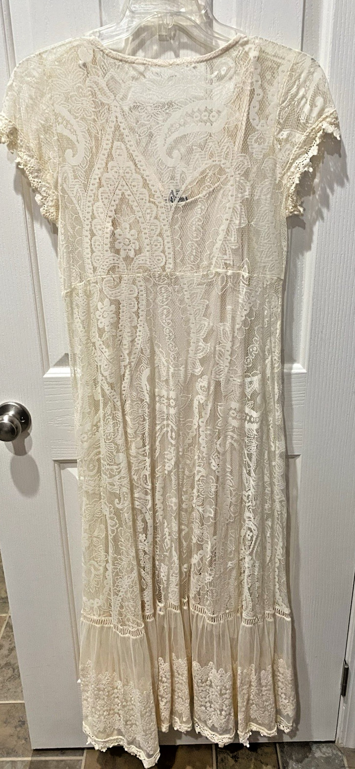 Torrid Exquisite Cream Lace BOHO Cottagecore Lined Maxi Dress Size 00 10/12