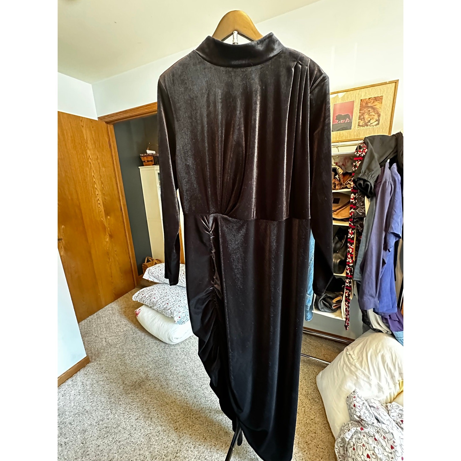 ELOQUII Black Velvet Mock Neck Maxi Dress Long Sleeve Strong Shoulder EUC 22