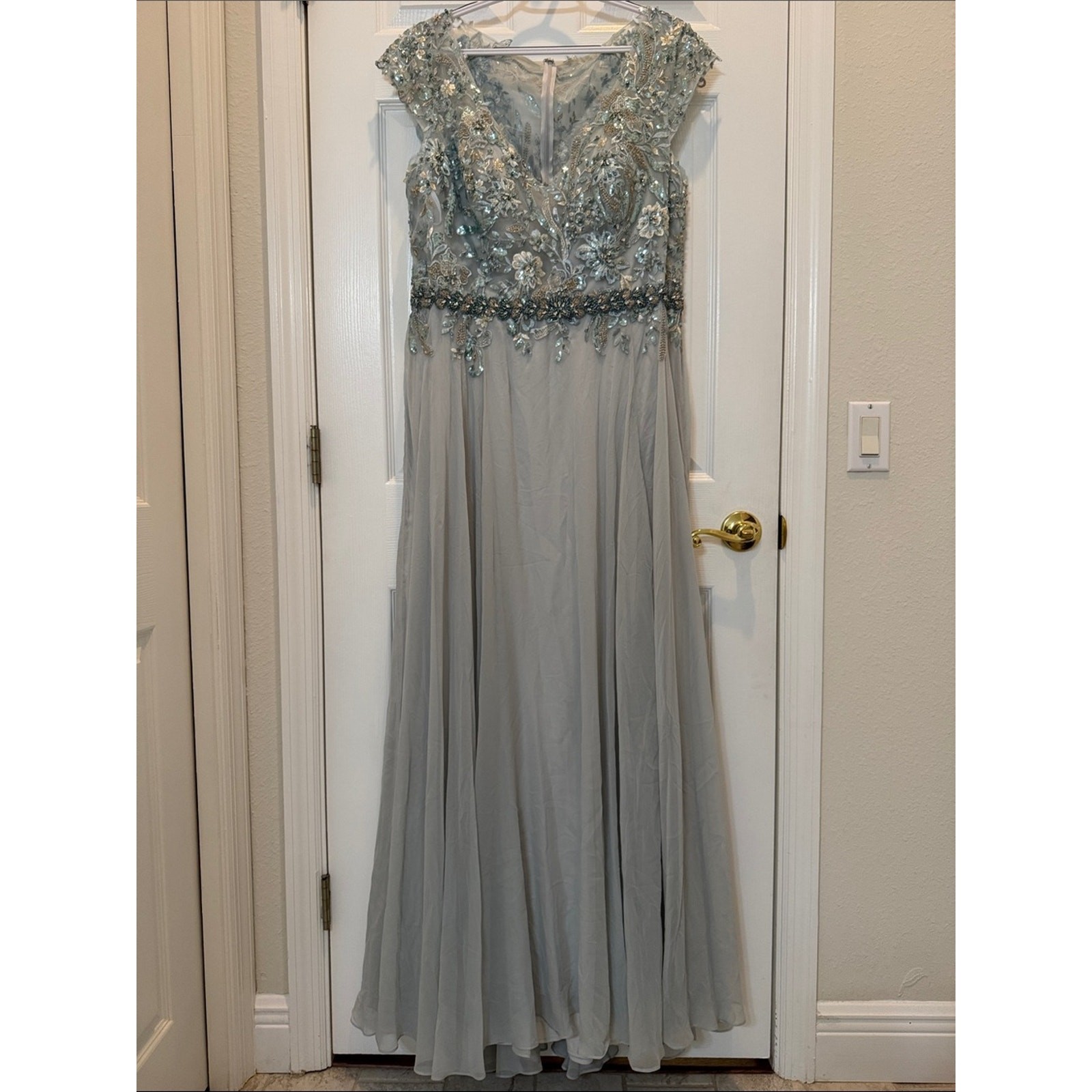 Mac Duggal 79365 Blue Embellished Chiffon Cap Sleeve A-Line Gown Size 16 NWT