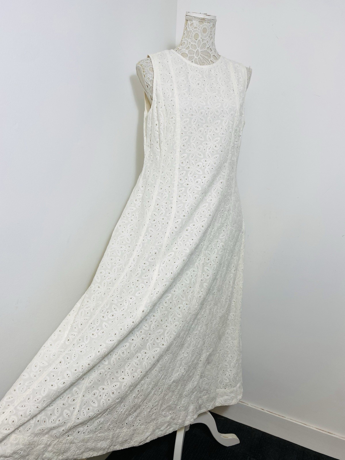 Ghost Long White broderie anglaise cotton Summer Dress Medium