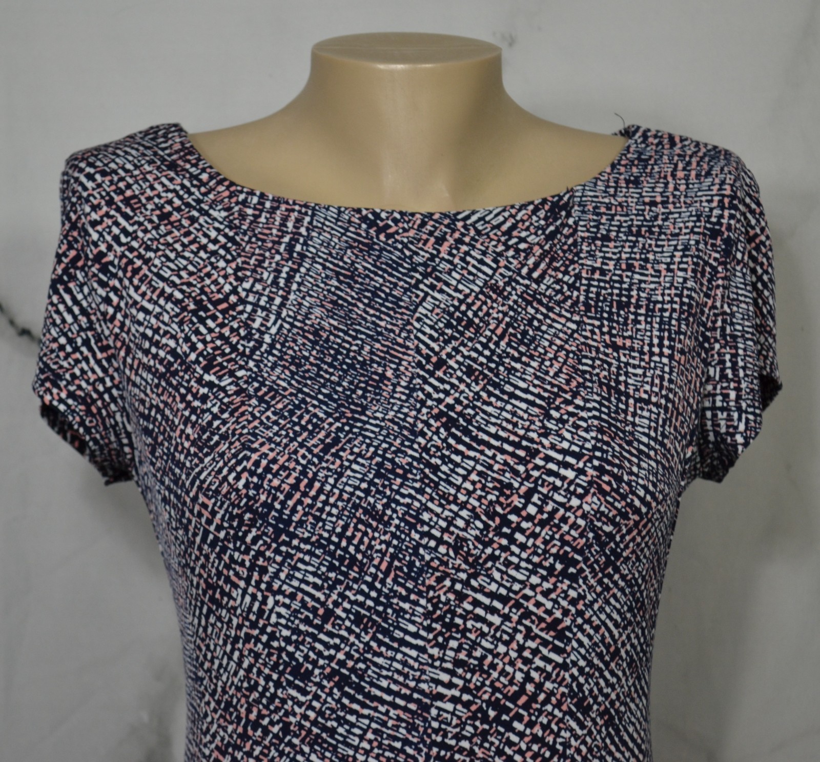 ROZ & ALI Black White Pink Patterned Short Sleeve Dress 4 Stretch Polyester