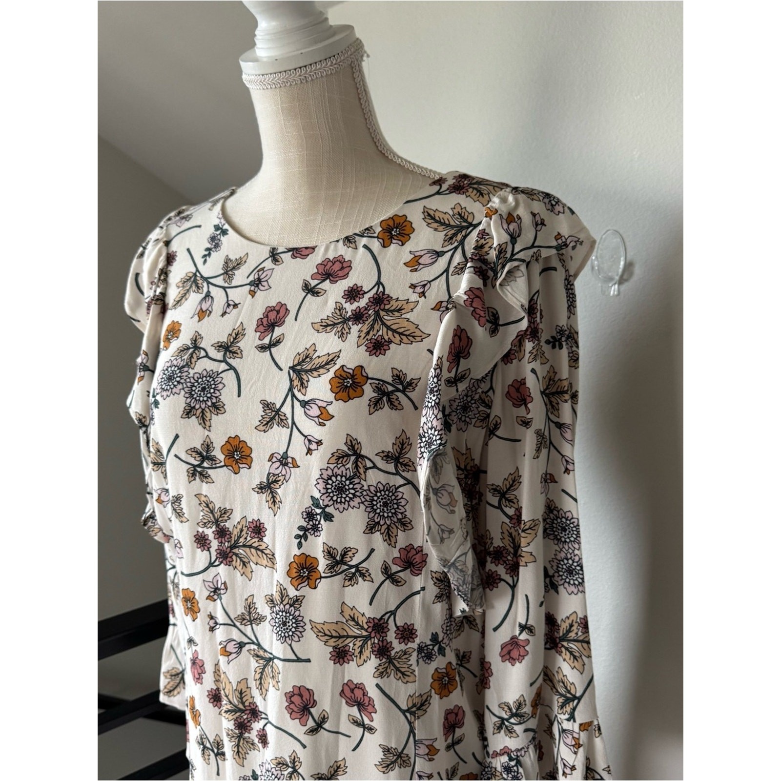 Sanctuary Autumn Symphony Ruffled floral Boho mini Dress white Size S NWT
