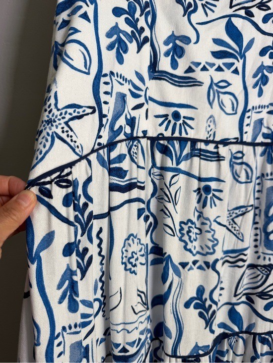 CeCe Ivory Blue Mediterranean Tile Print Tiered Maxi Dress Sz LARGE Rayon Linen