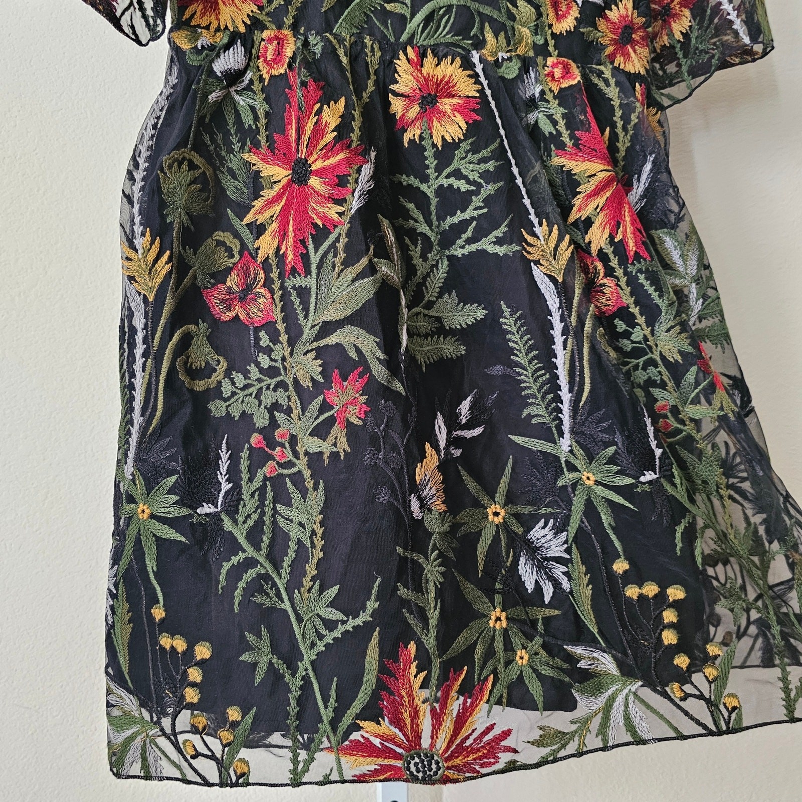 DISTURBIA NWT Wildflower Embroidered Floral Boho Goth Mesh Mini Dress Sz US 8