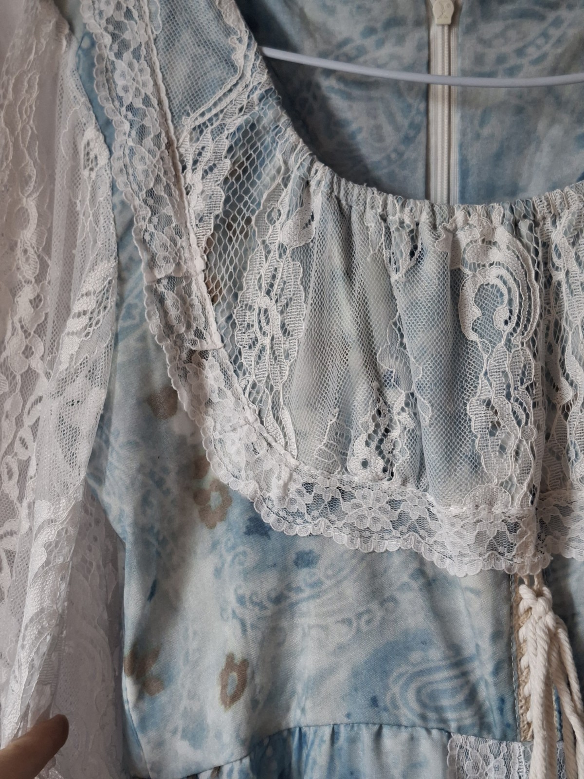 Vintage Style 70s Boho Prairie Maxi Dress Lace Floral Paisley Hippie NO TAGS M
