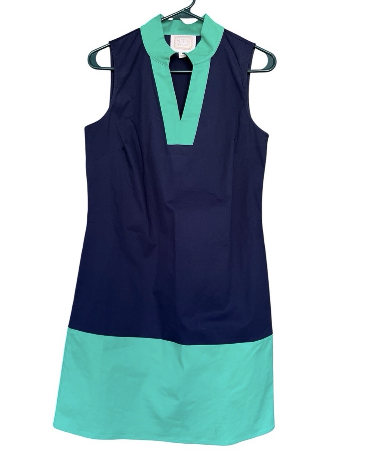 SAIL TO SABLE (STS) color block shift dress navy & Kelly green cotton EUC SMALL