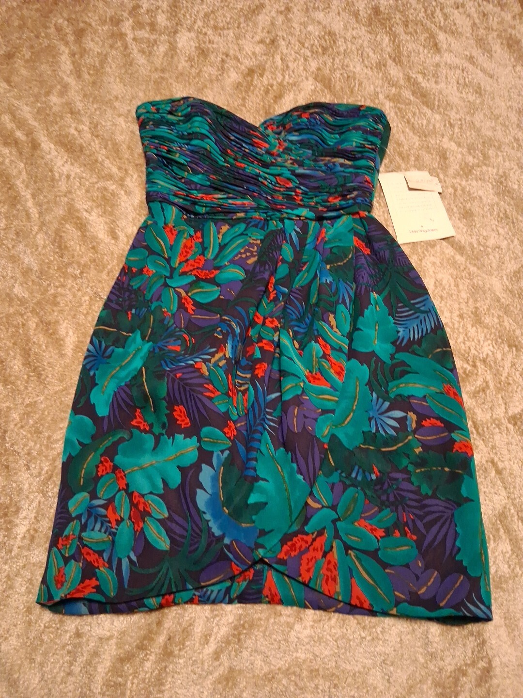 A. J. Bari Silk Floral Print Strapless Cocktail Dress Size 4 P NWOT