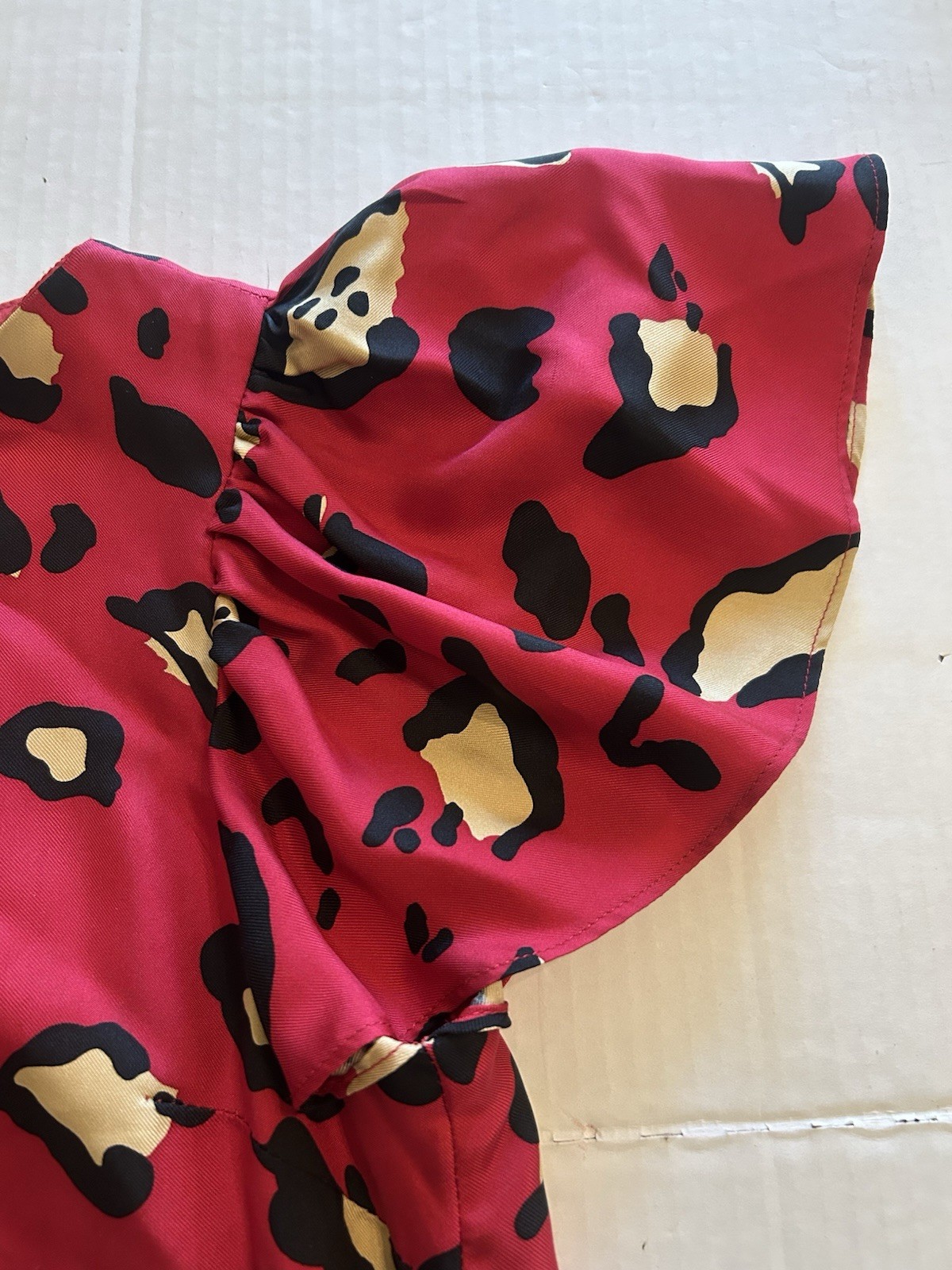 Britt Ryan Dress Red Leopard Print 100% Silk Shift Short Sleeve Lined Size 4 EUC