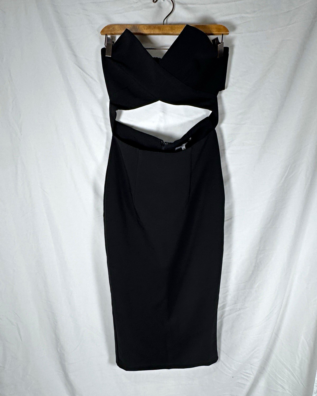NWT Ivory & Chain Black Cutout Midi Sheath Dress Size 10 LC2503 Party
