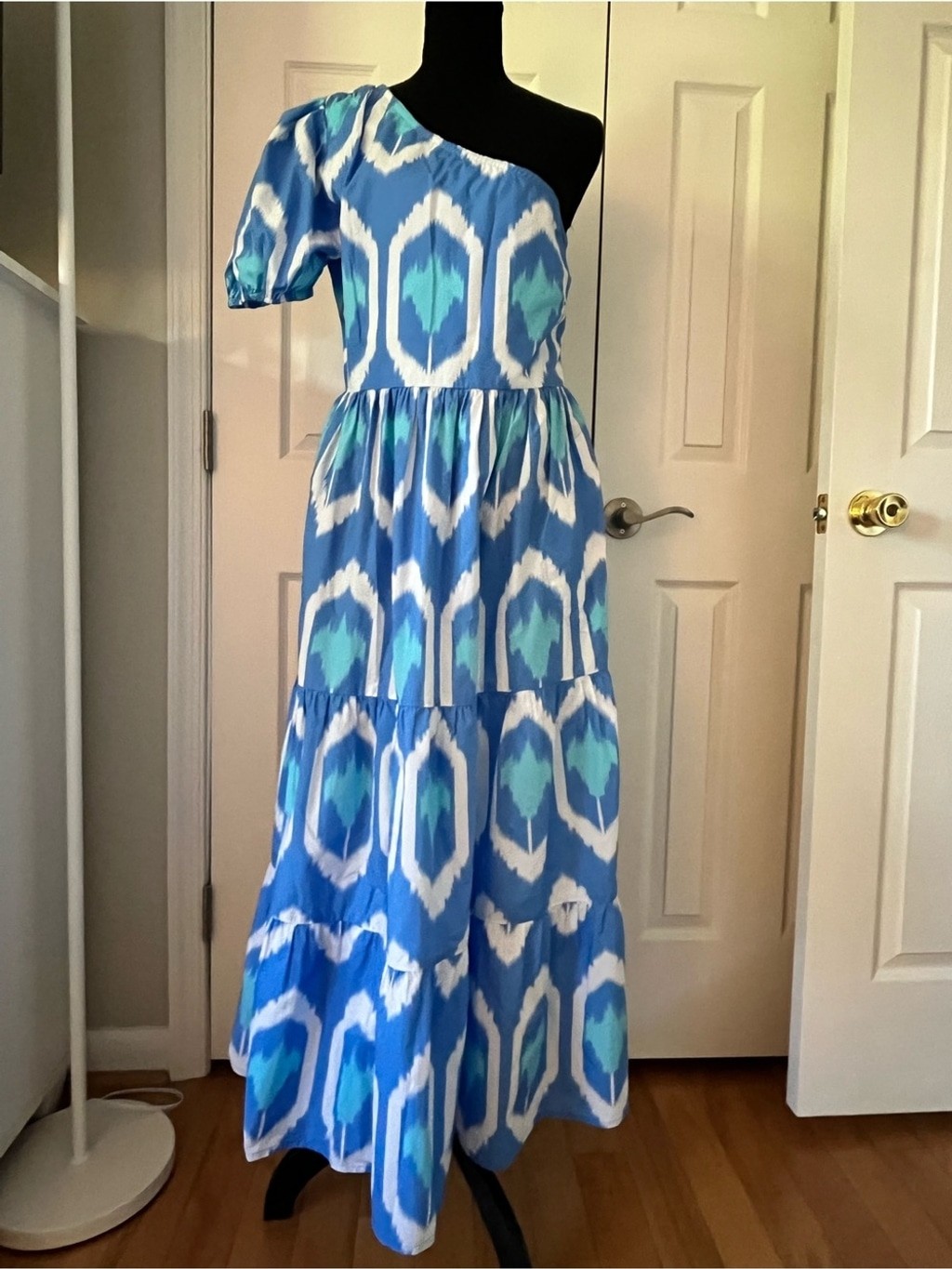 Oliphant One-Shoulder Tiered Maxi Dress Sz S EUC pockets 💙