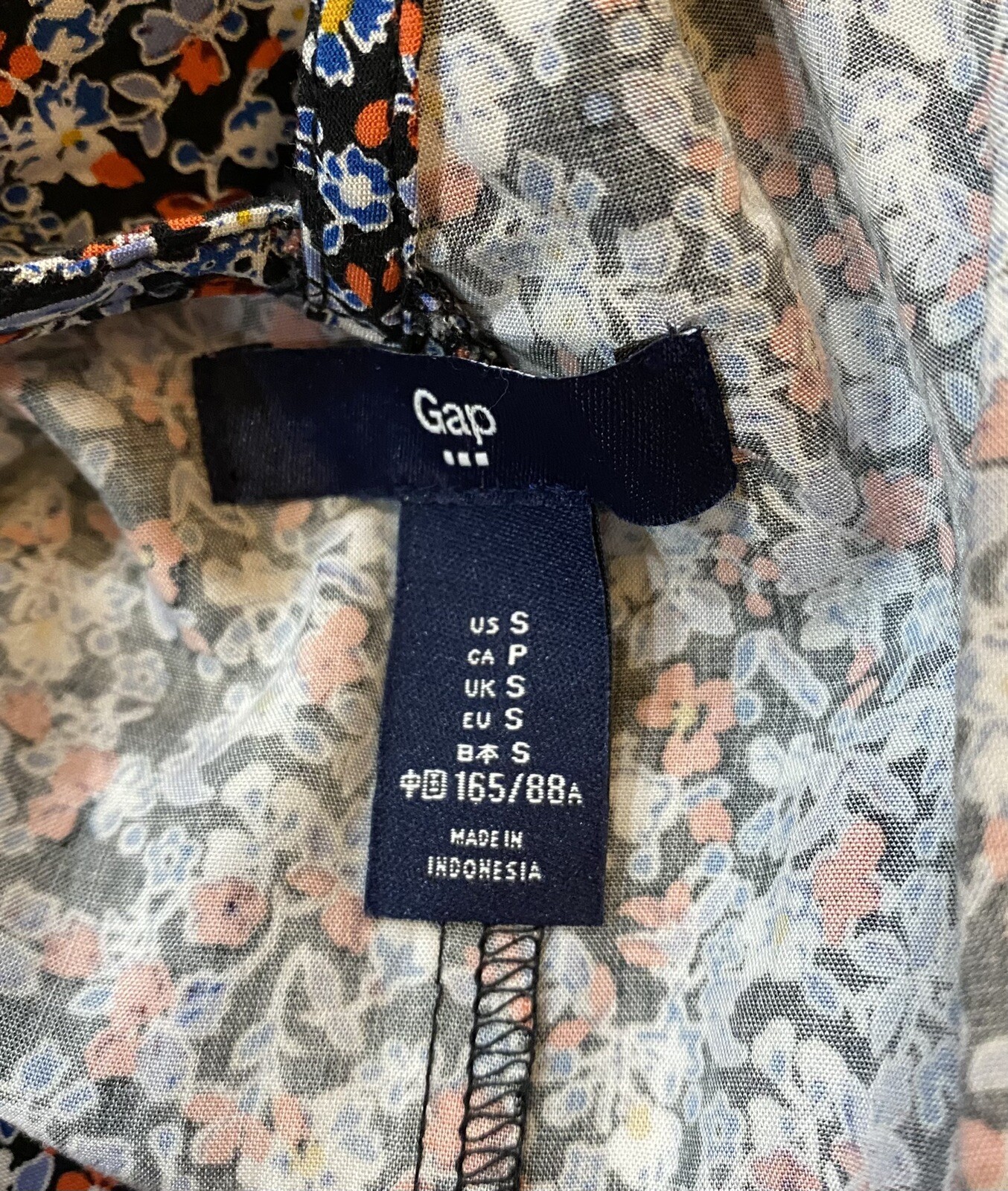 Gap Small Short Sleeve Mini Floral Dress ~ Elastic Waist -V-Neck -Cut Out Back
