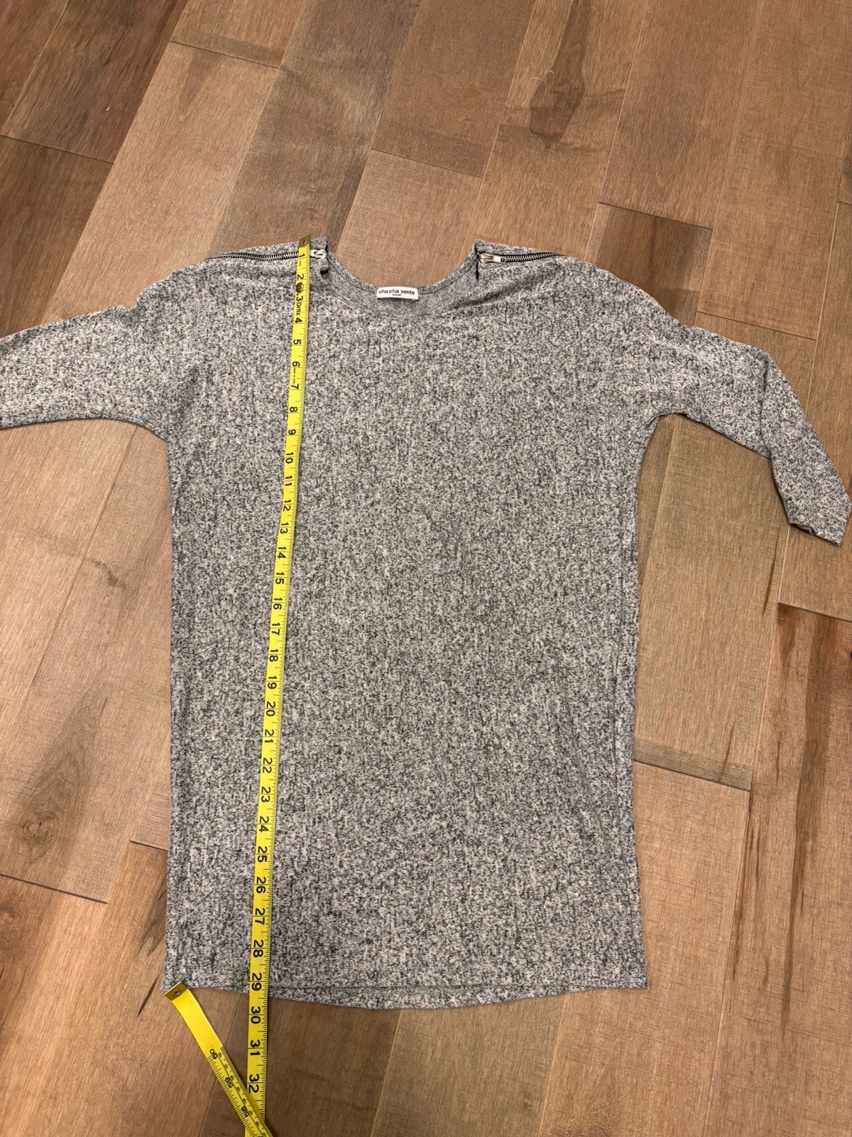 Cha Cha Vente Gray Speckled Knit Sweater Dress Size Small Zipper Detail Soft
