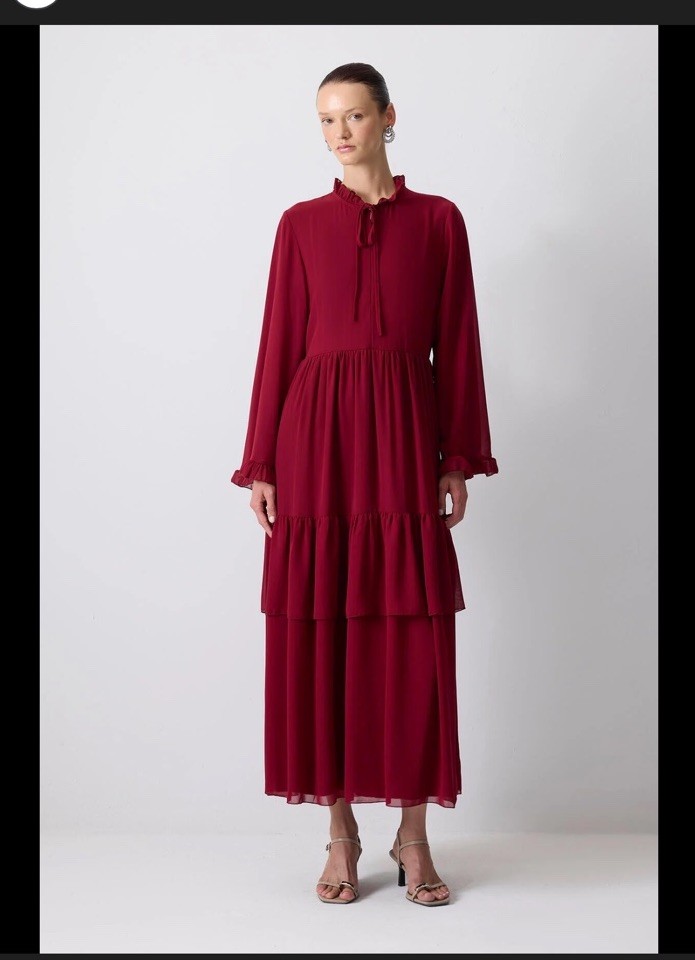 Touche Prive Women’s Ruffled Tiered Midi Dress – Burgundy Size L