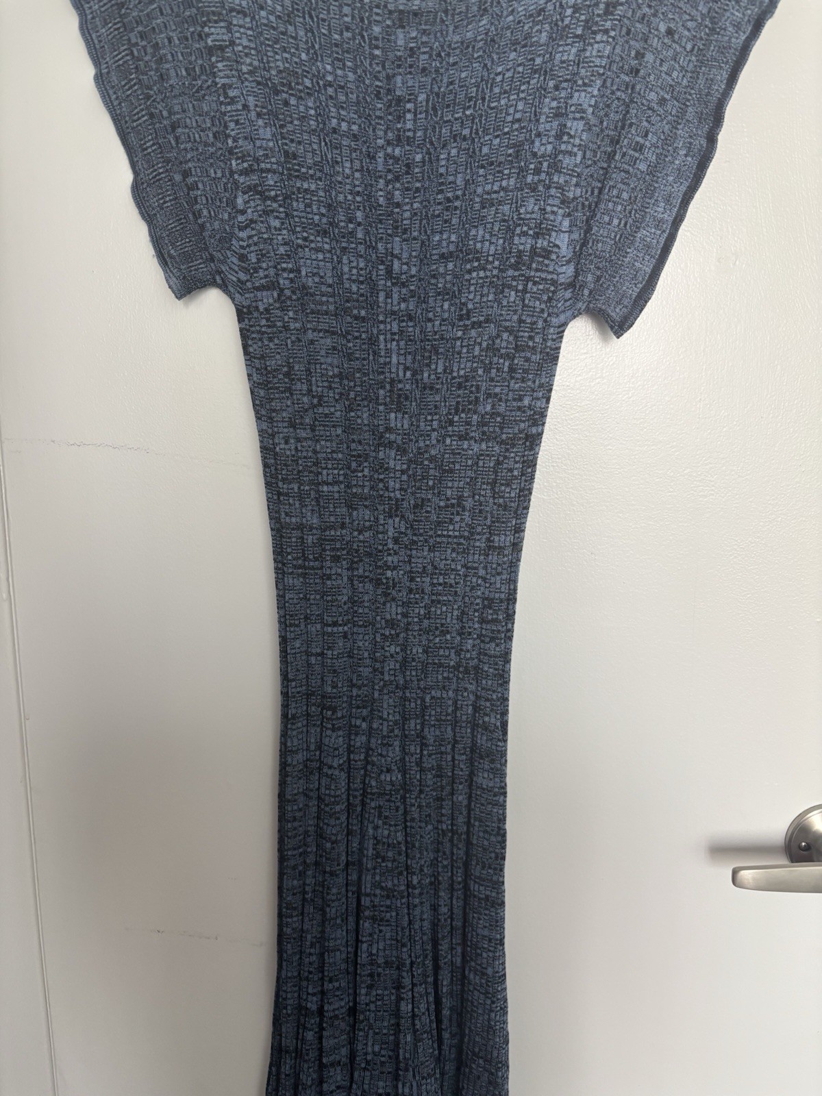ETRO Milano Blue Striated Textured Knit Maxi Dress Round Neck Cap Sleeve 44 IT