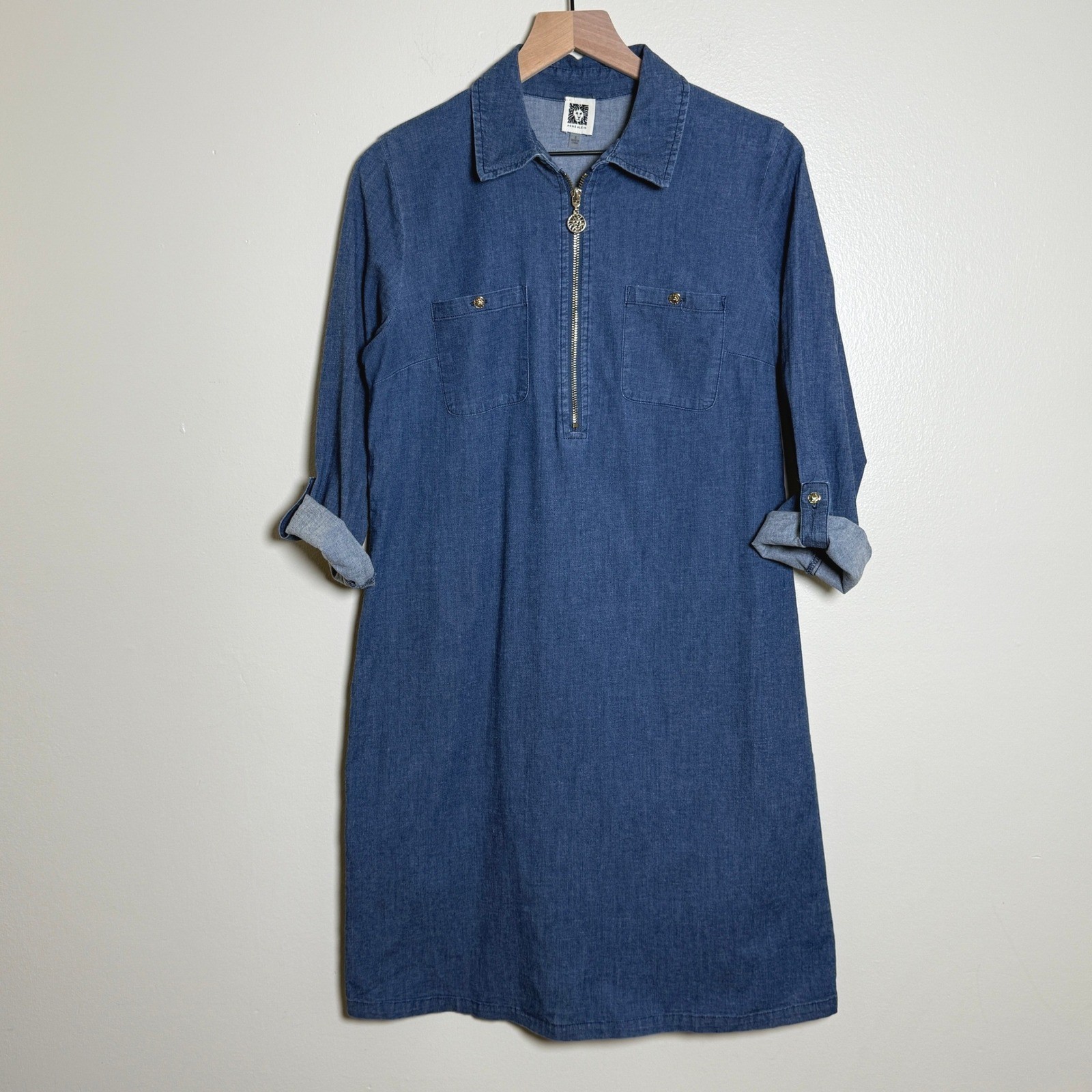Anne Klein Blue Denim Shift Dress Half Zip Gold Lion Hardware Size 8