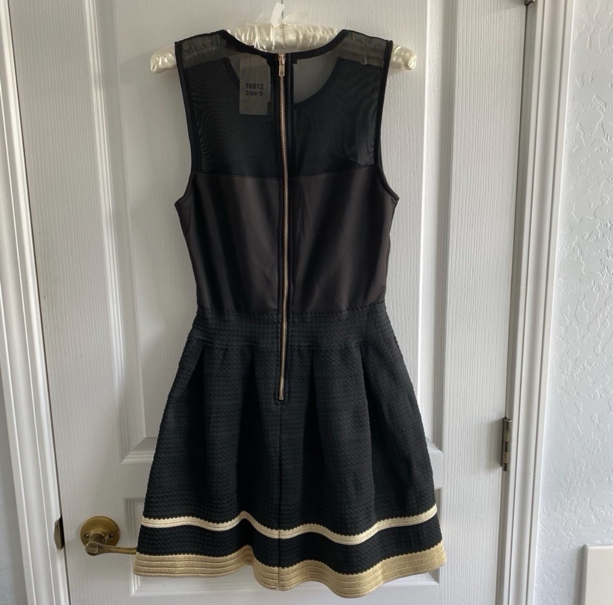 Choklate Black/Gold Fit & Flare Short Dress Sheer Mesh Yoke Pleated Zip Size S