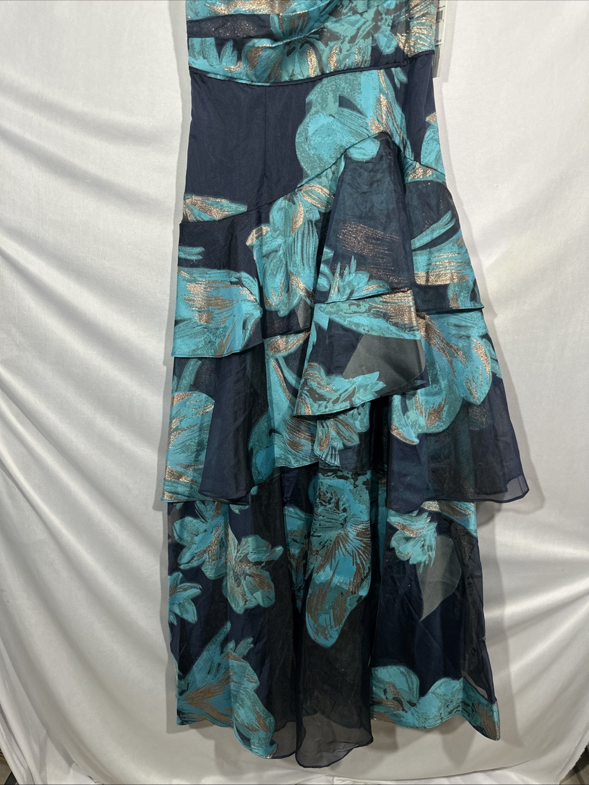 NWT Aidan Mattox [ 10 ] One Shoulder Tiered Ruffle A-Line Metallic Gown J2006