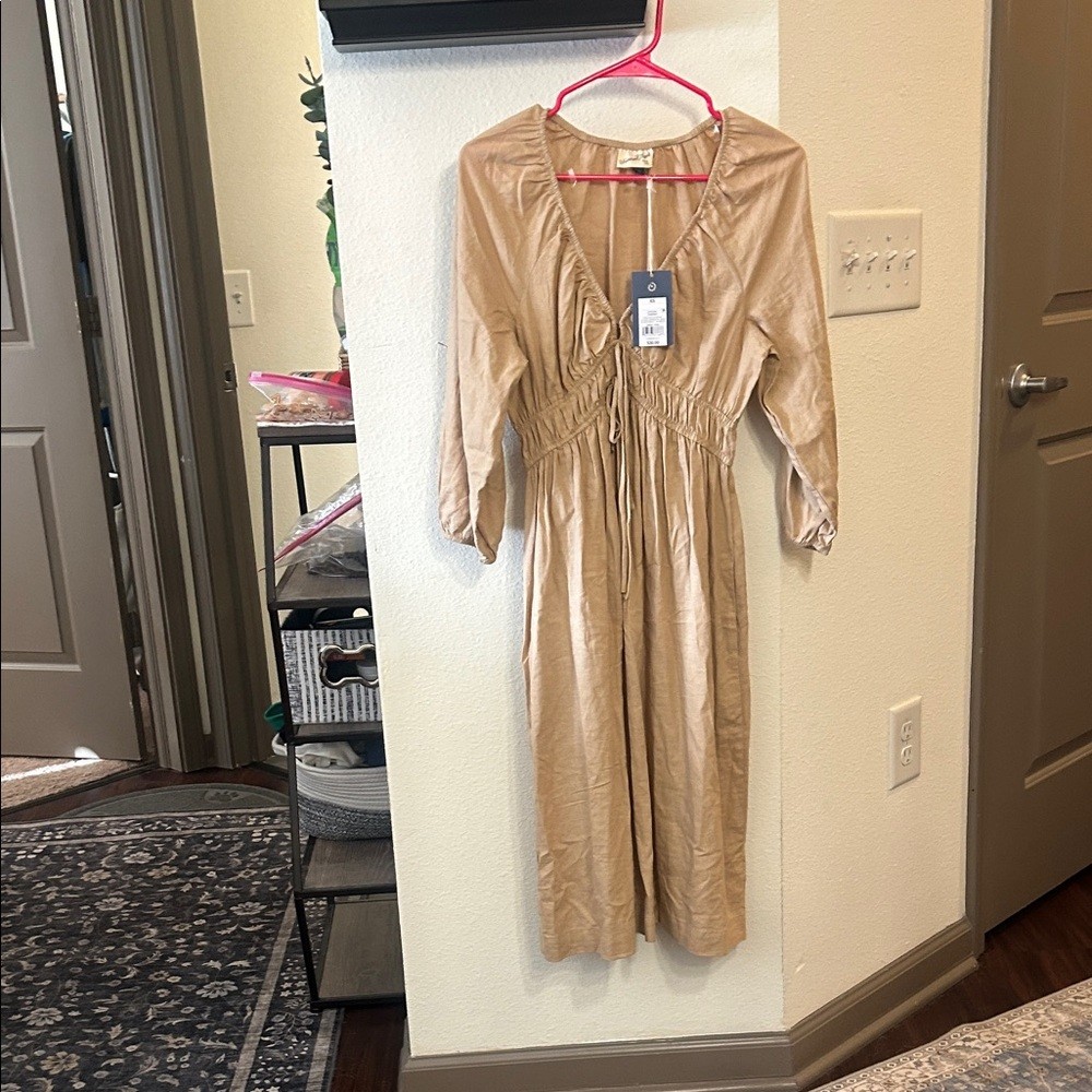 Universal Thread Tan Long Sleeve Dress