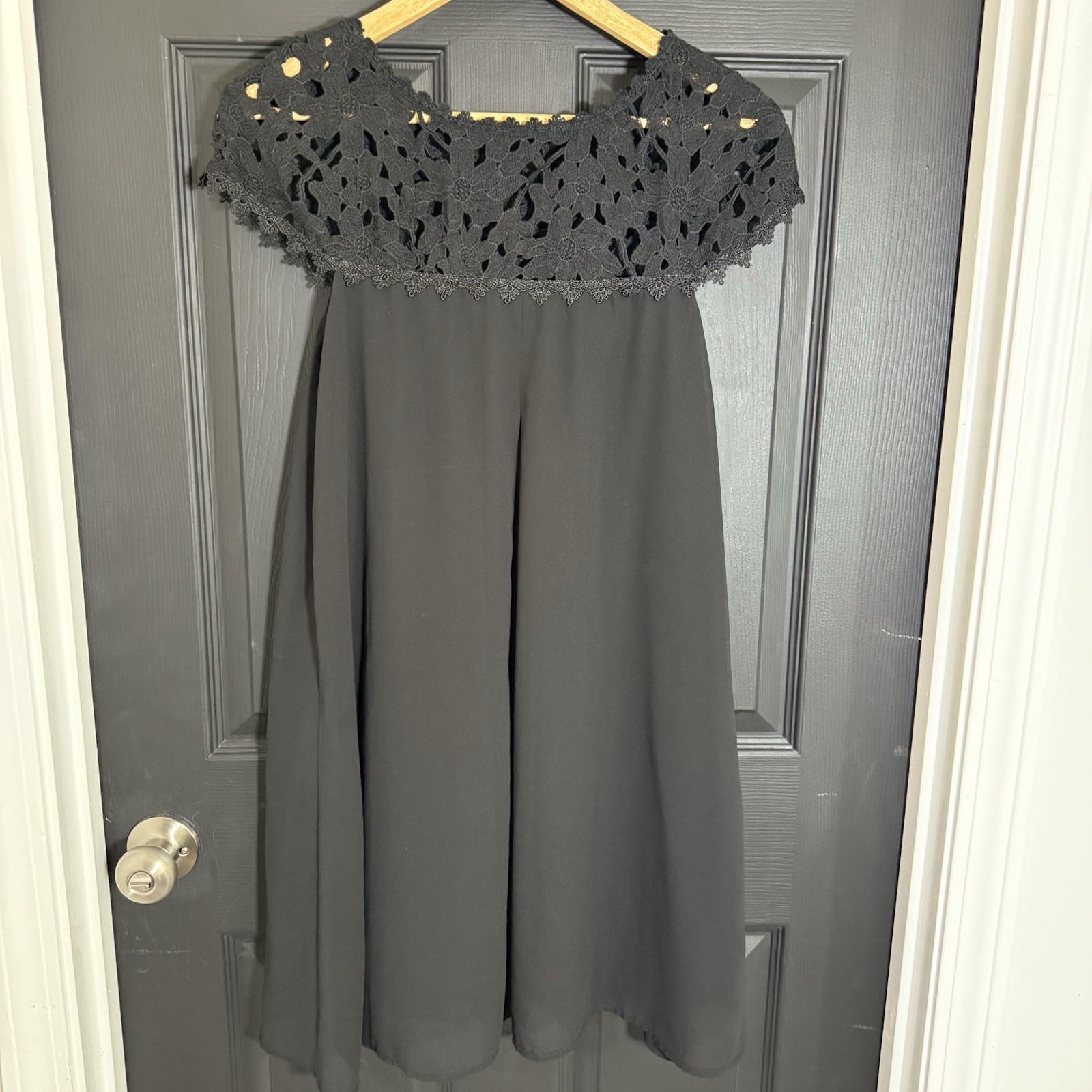 Altar’d State Size Medium Elegant Black Embroidered Lace Pleated Dress