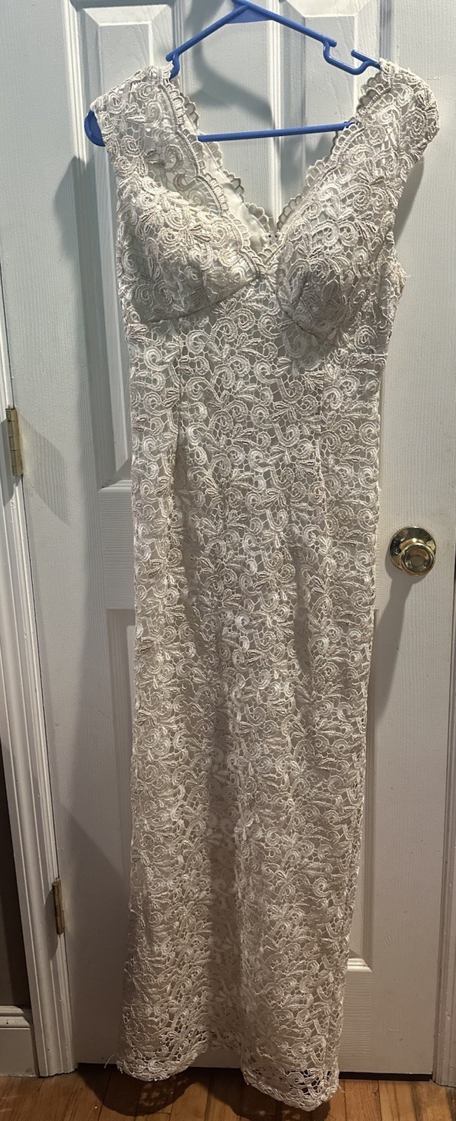 Marina Dress Floor Length Ivory Lace Overlay Sz 6 Wedding Back Zipper V-neck