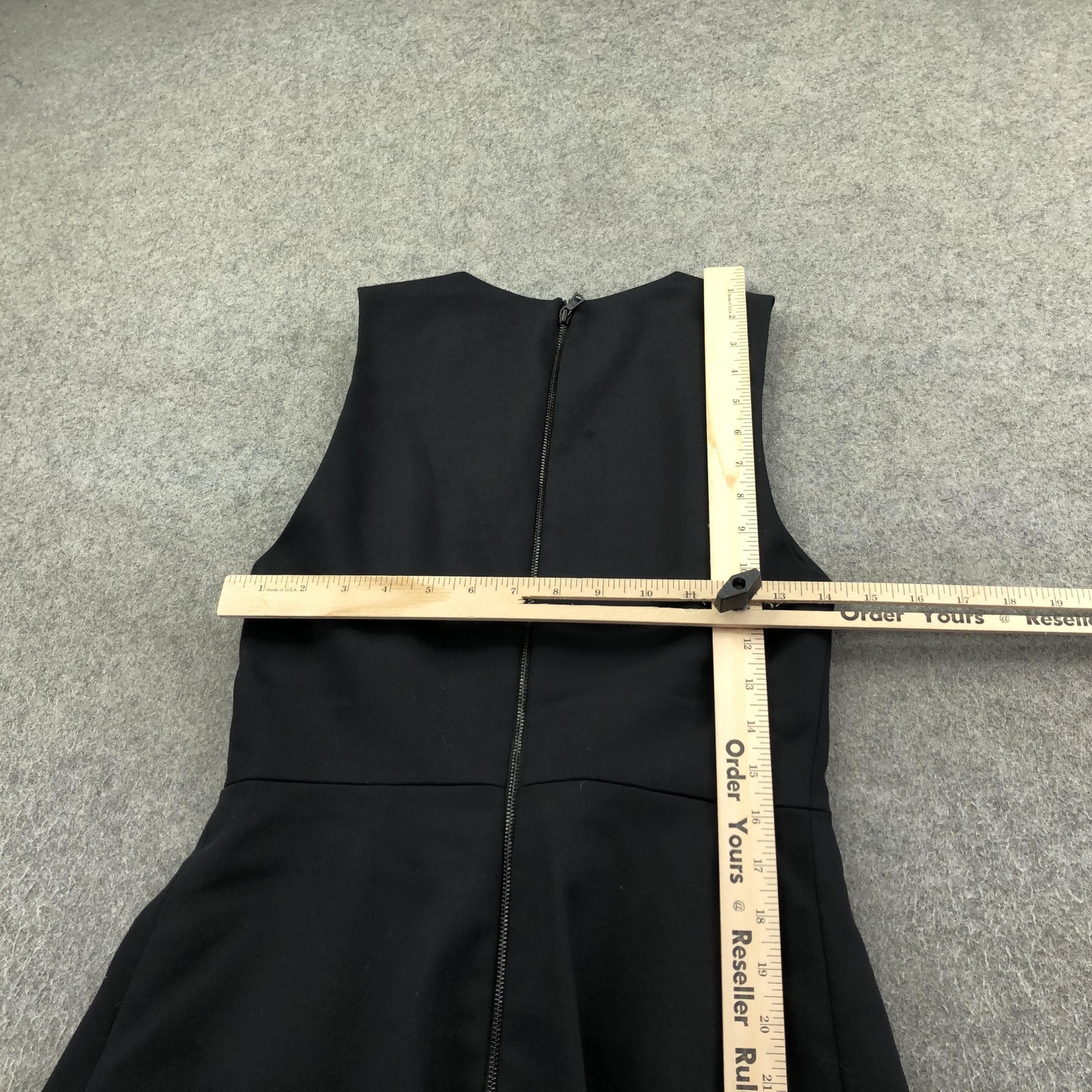 Alice + Olivia Dress Womens Small Black Pleated Fit Flare Sleeveless Office Work
