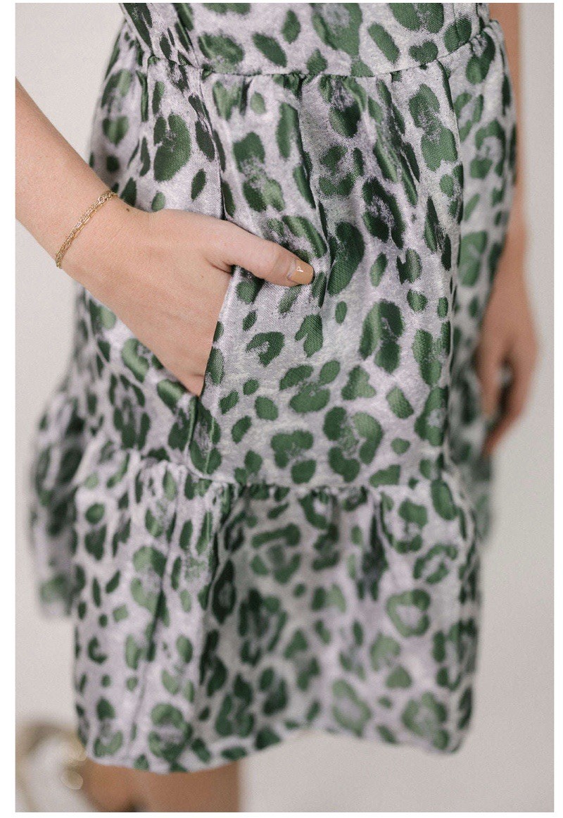 Karlie Leopard Tier Tapestry Dress Size M