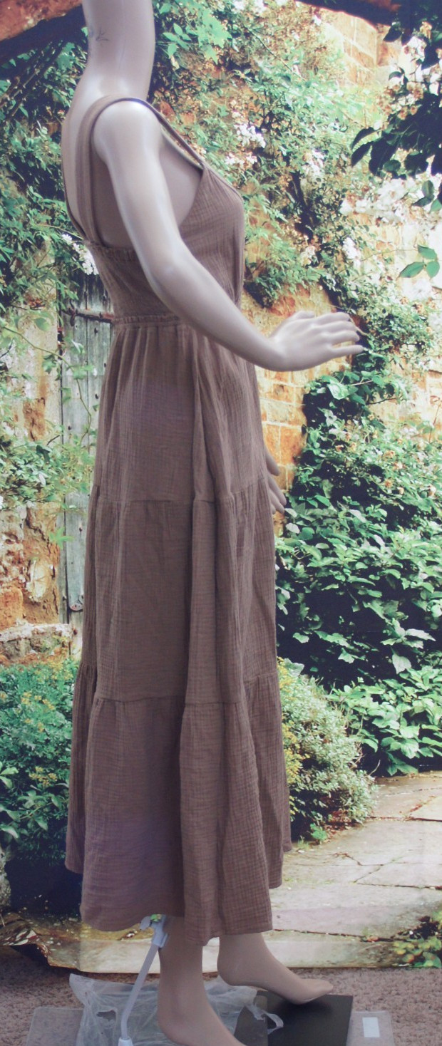 Steve Madden Amira Tiered Cotton Midi Dress Gauze Smocked Brown Tan Toast Size S