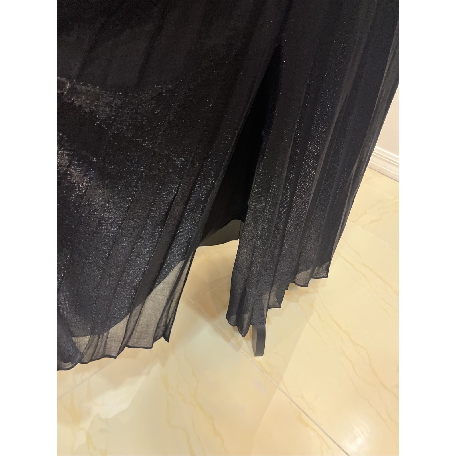 Cache Halter Gown Women 10 Black Excellent Metallic Pleated Rhinestone Formal