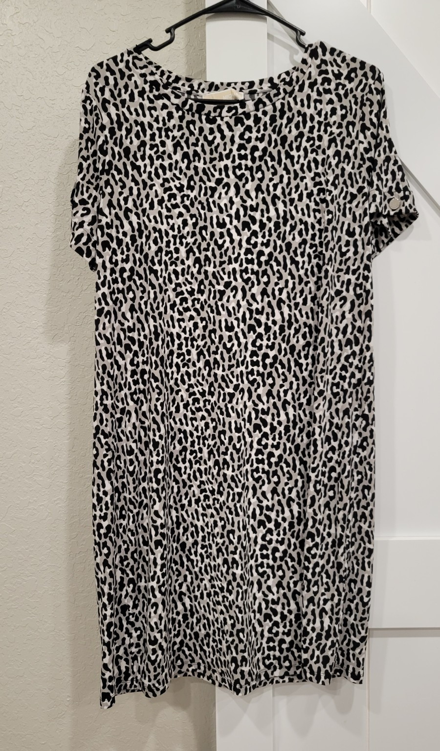 Michael Kors Leopard Animal Print Crew Neck Short Sleeve Button Dress L