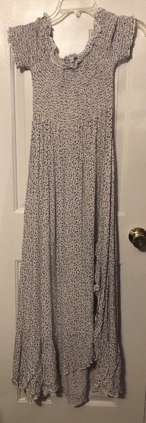 Women’s Velvet Torch Floral Ruffled Dress Size XL Item #1413