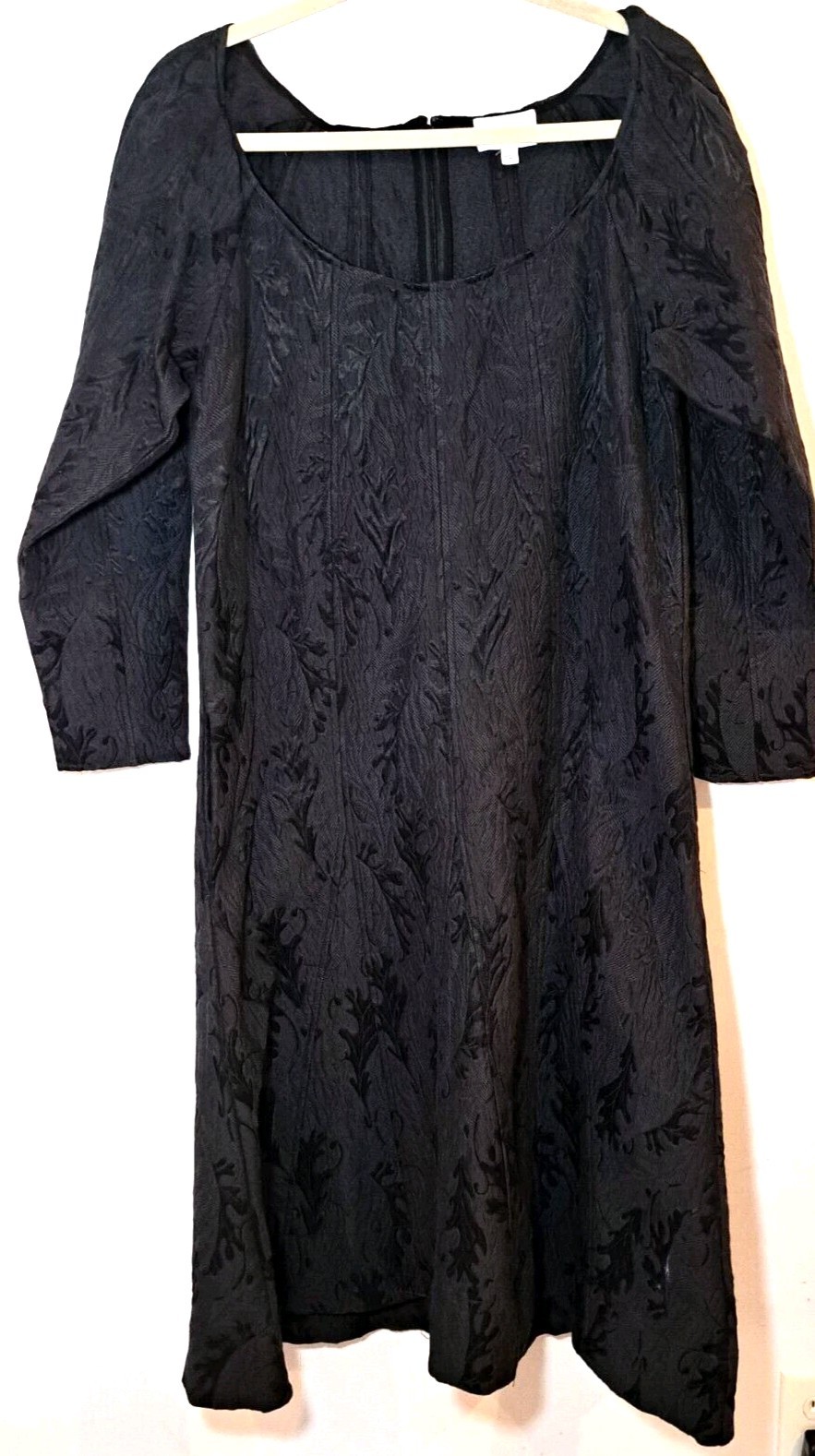 WHO WHAT WEAR Collection Madeline Midi Dress Women’s L Black Quilted Goth