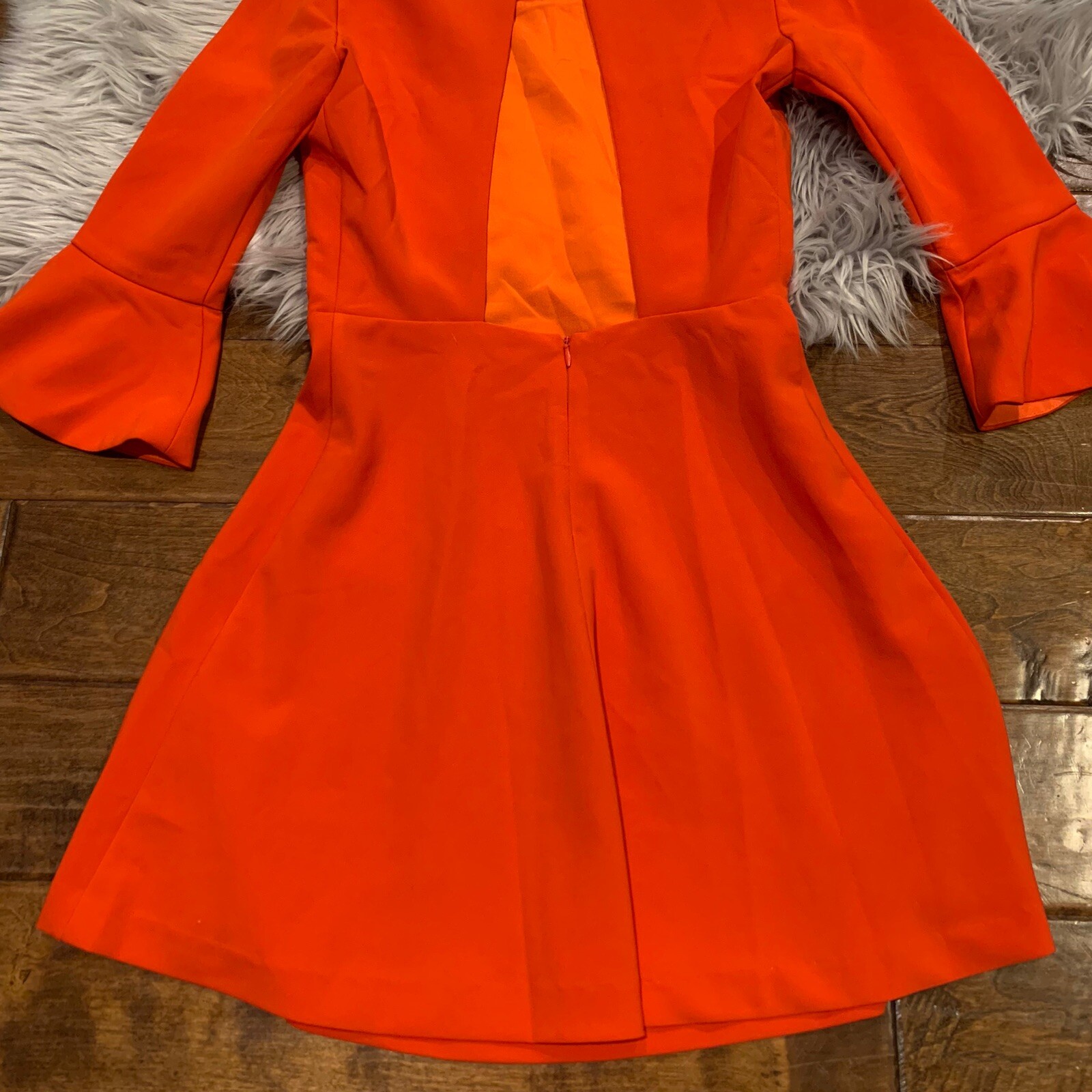 Lucy Paris Dress Red Orange Bell Sleeve Open Back Fit & Flare Size Small New