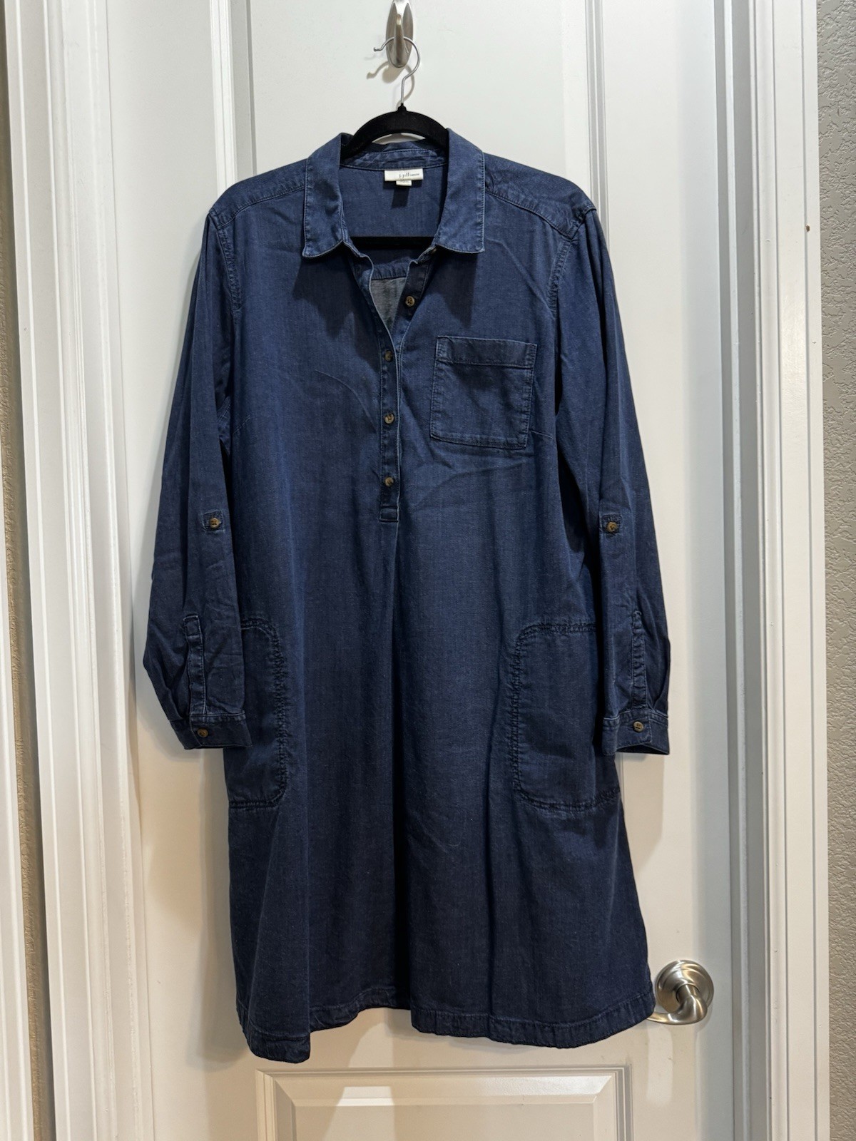 J Jill Blue Denim Long Sleeved Dress Large Roll Up Sleeves Buttons Slide Pockets