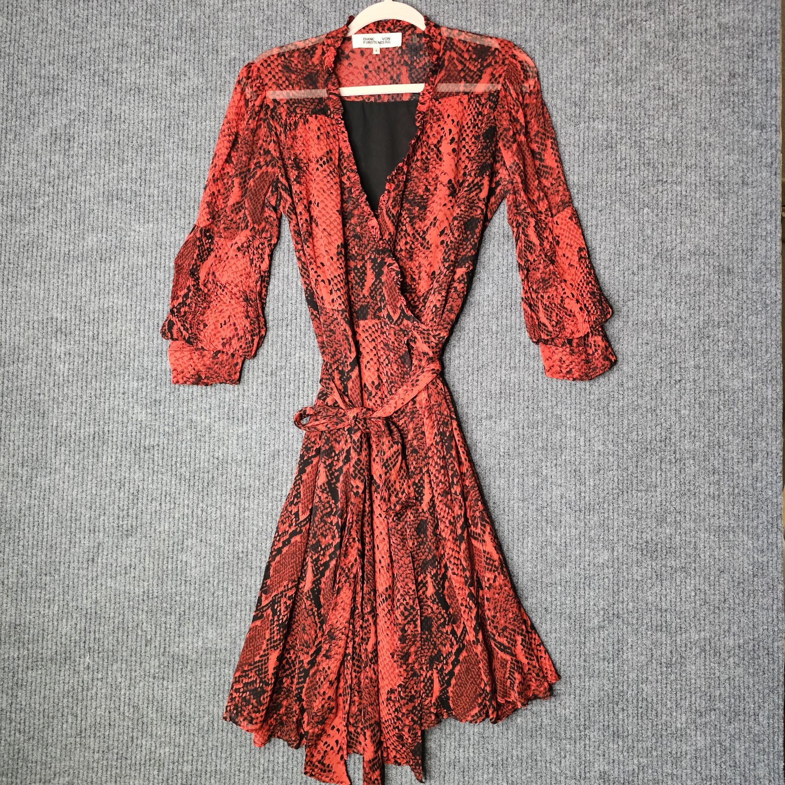 Diane Von Furstenberg Adele Wrap Snake Print Red V-Neck 3/4 Sleeve Dress 6