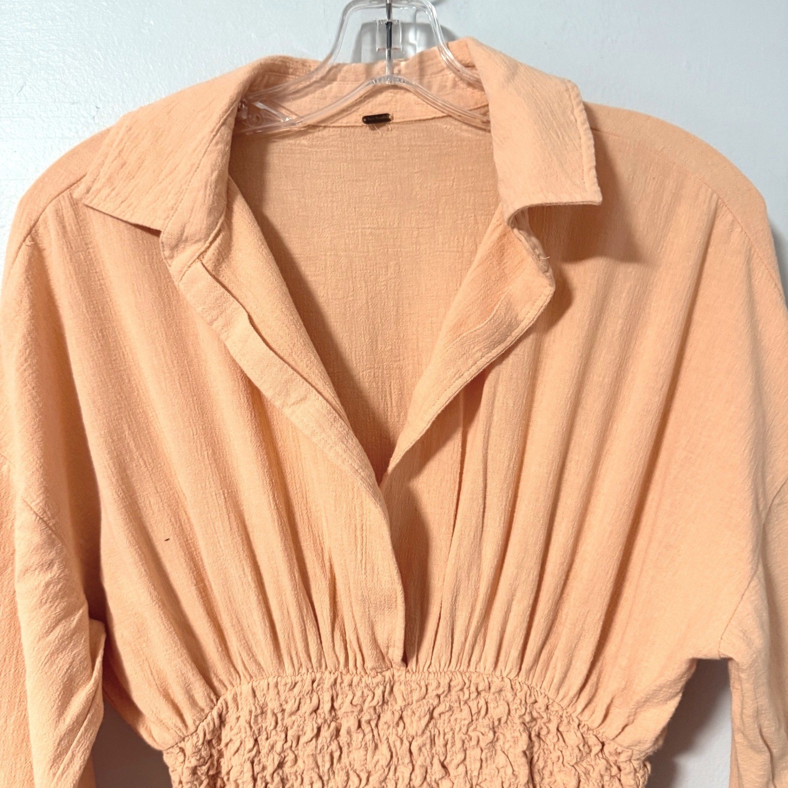 Free People Endless Summer Monika Peach Ruched Shirt Dress Smocked Waist XS Midi