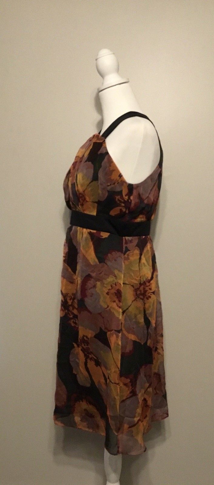 The Limited Sz 8 Floral Front Keyhole Short Dress Halter Neck Sleeveless