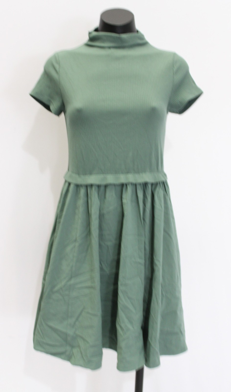 Sugarlips Women’s Emelda Short Sleeve Mock Neck Dress AR8 Dark Green Small