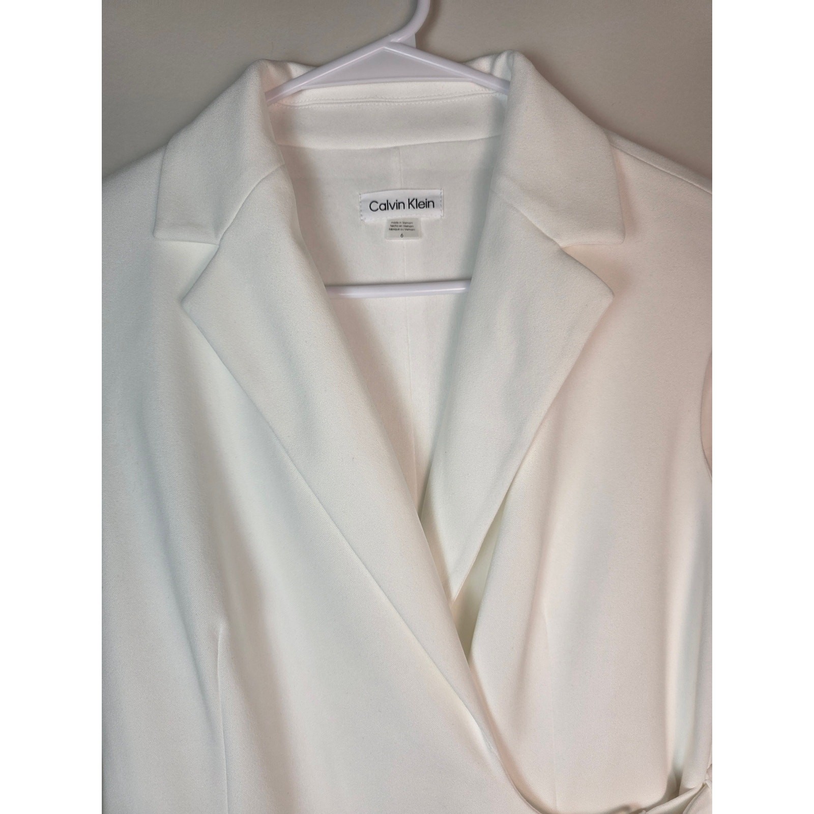Calvin Klein White Belted Sheath Dress Size 6 Sleeveless RP $146 Elegant Blazer