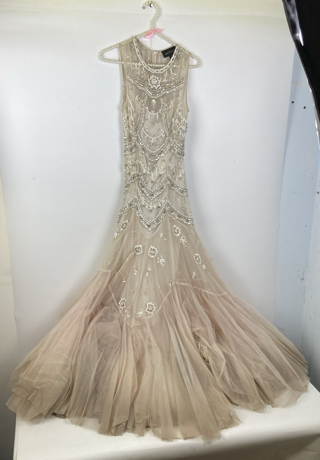 Needle & Thread Cate Beaded Sequin Wedding Dress Size 6 Tulle V Cut Gown Formal