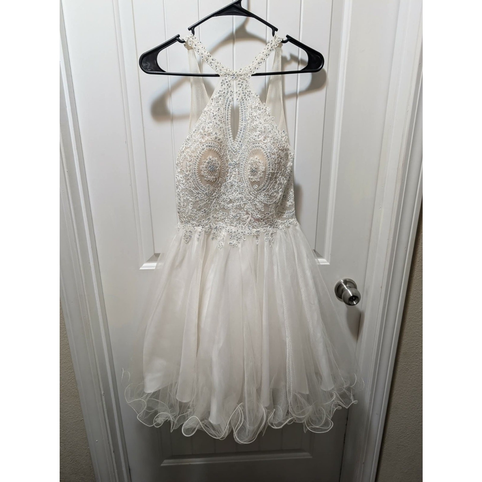 Dancing Queen Short Prom Hoco Formal Dress White Blue Iridescent Rhinestones M