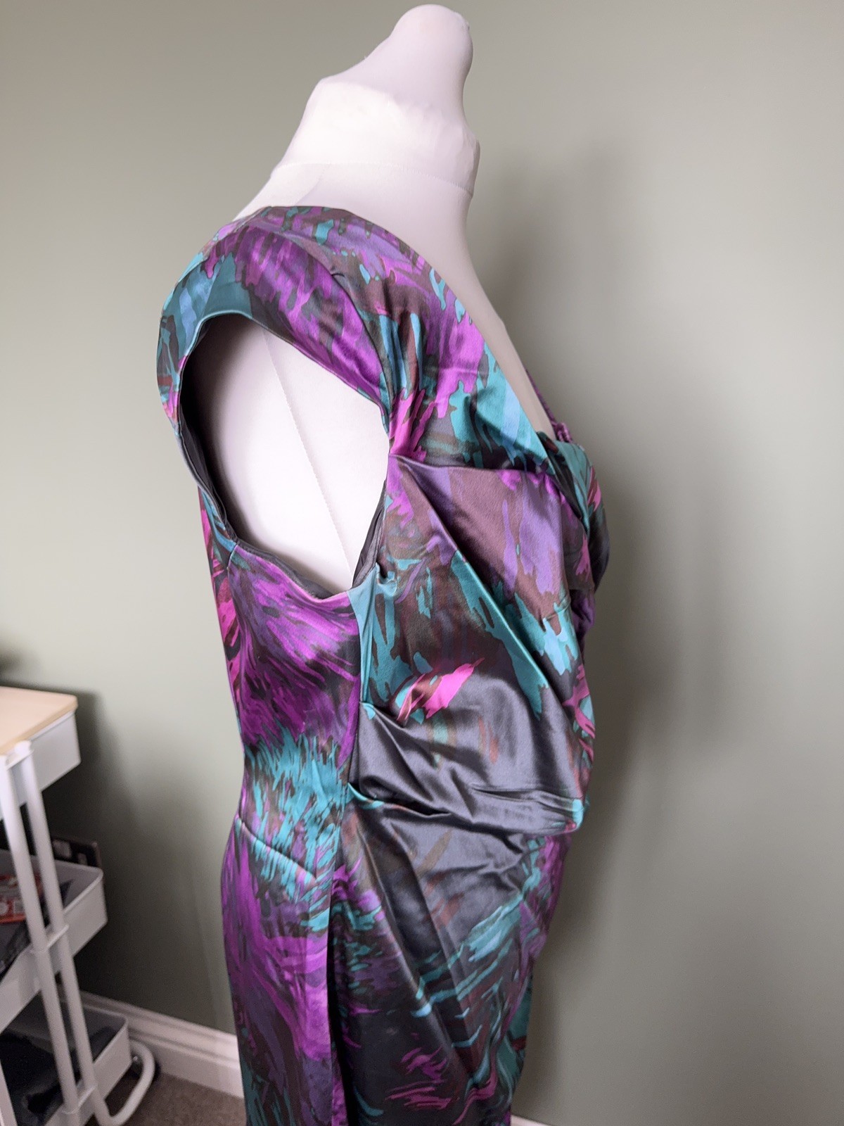 Coast floral ladies fitted size 18 cap sleeve dress