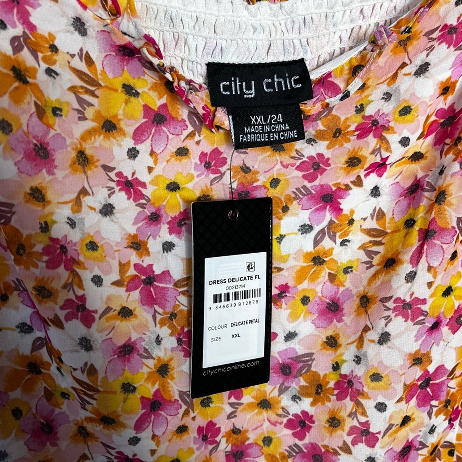 NWT CITY CHIC Trendy Plus Size Delicate Floral Midi Dress Size 24 summer