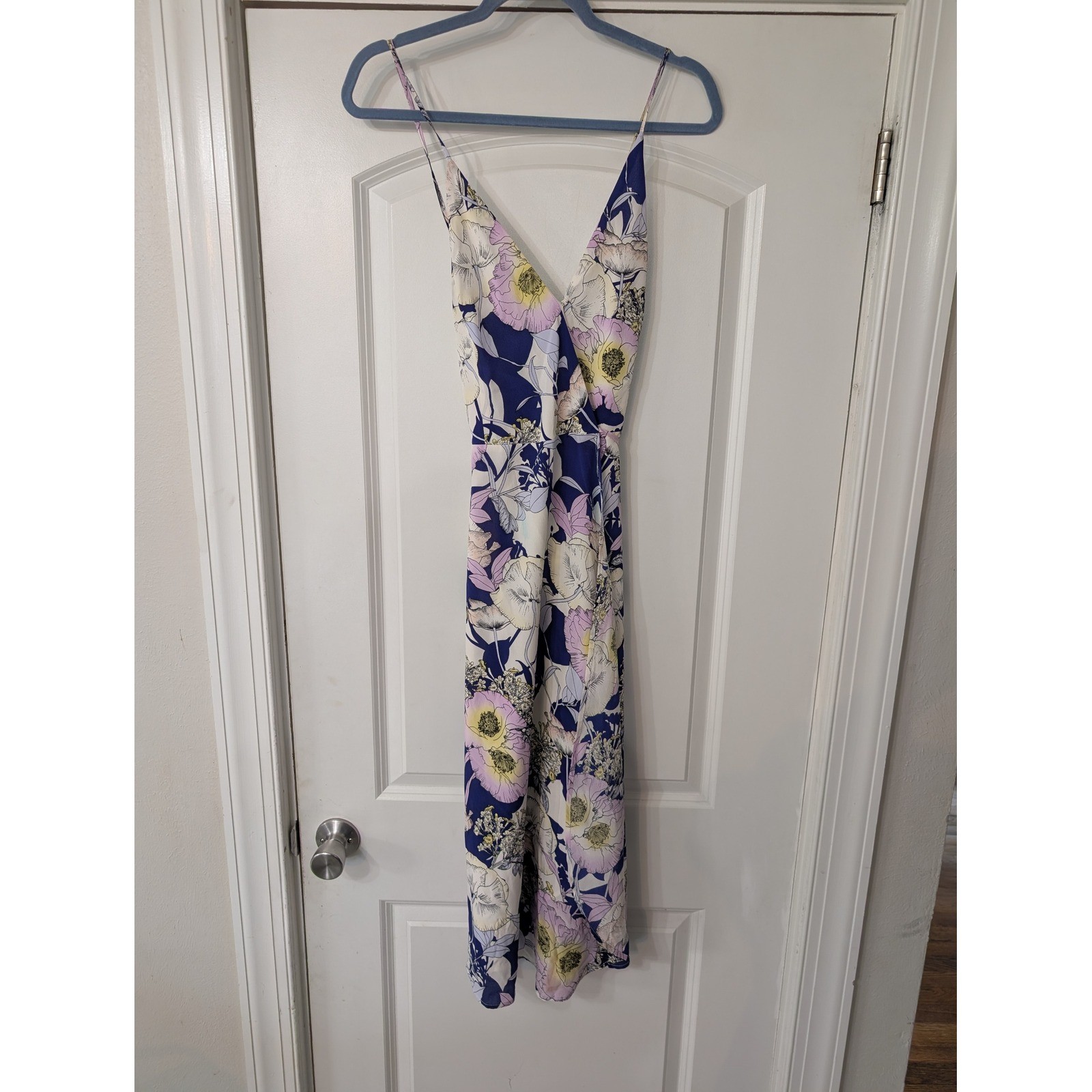 Yumi Kim City Light Wrap Dress Bora Bora Navy Floral 100% Silk Midi Womens XS