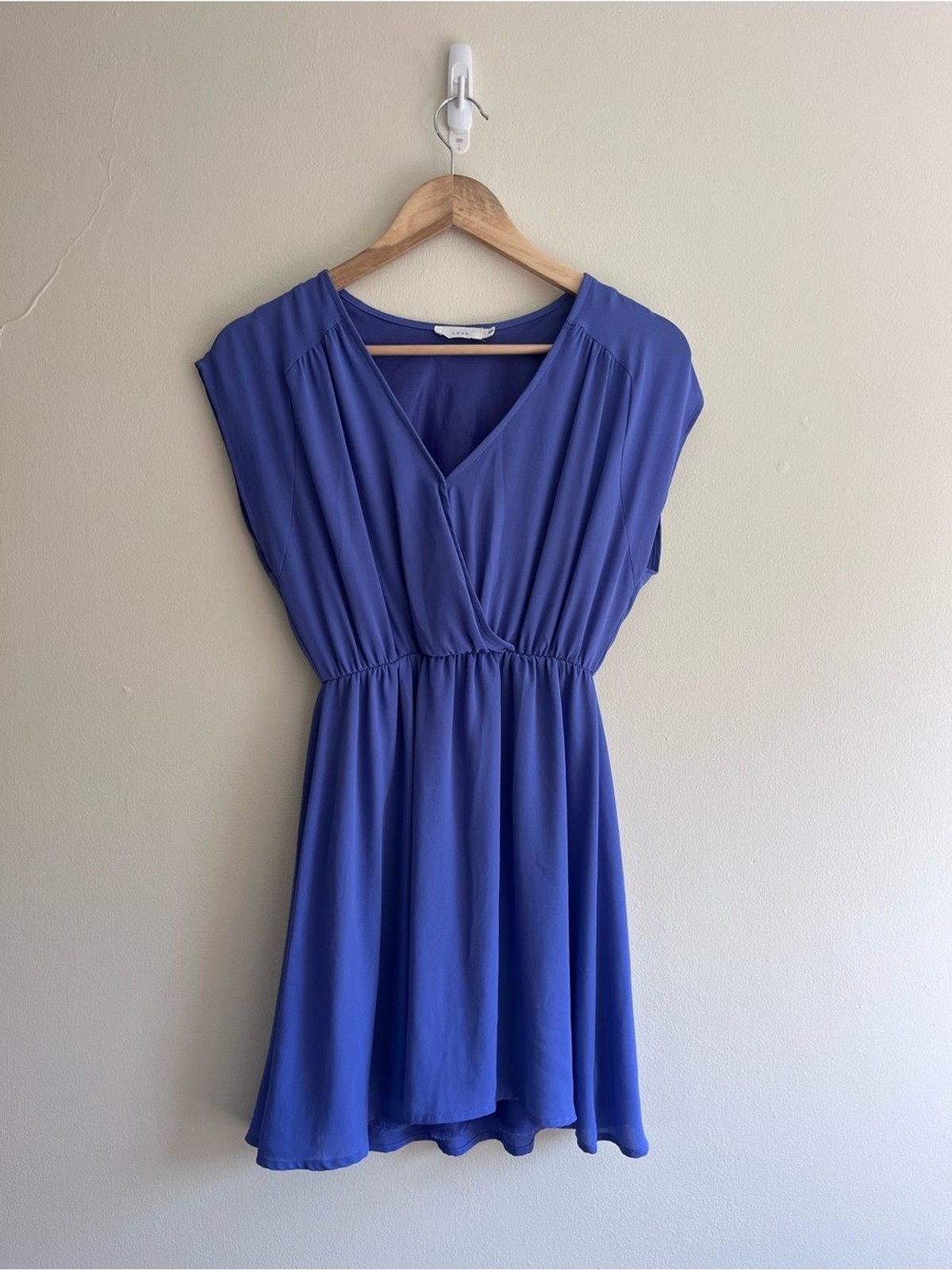 Lush V-Neck Flowy Wrap Front Periwinkle Mini Dress – Size S